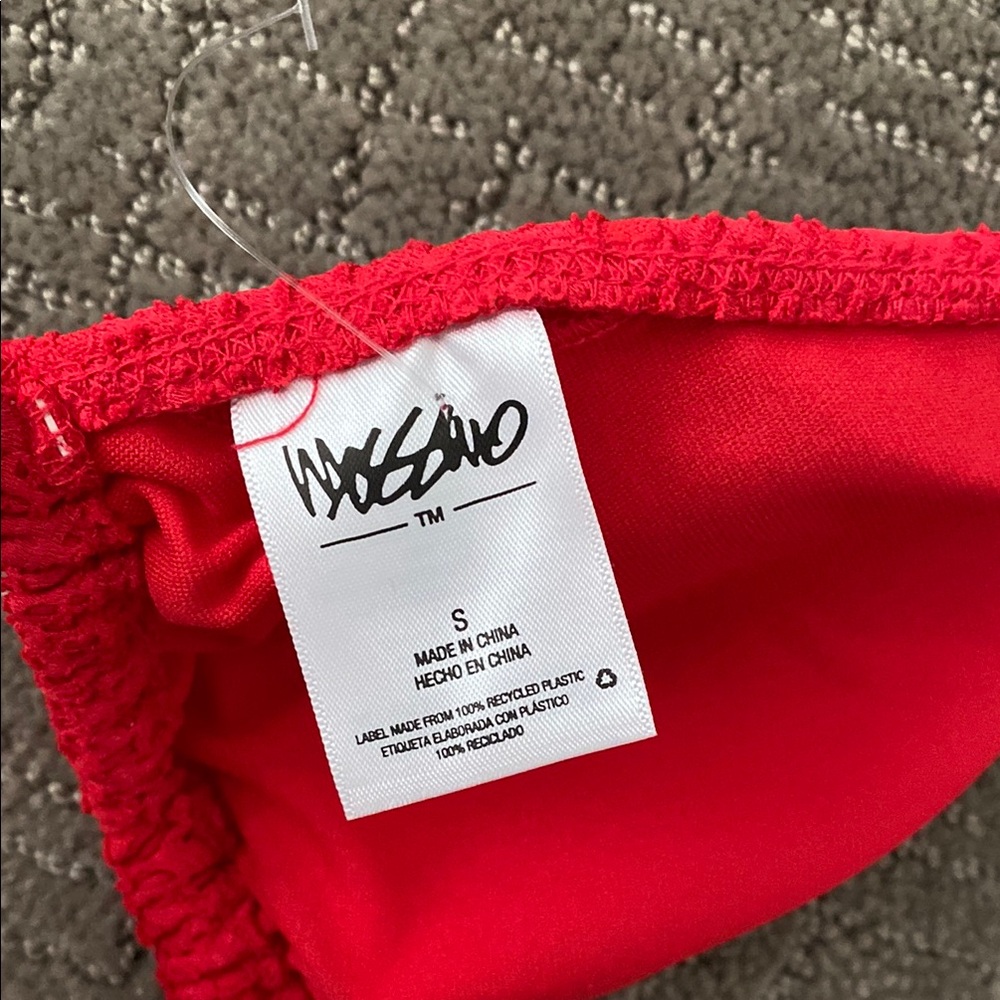Red Eyelet Bikini Top - Picture 3 of 3